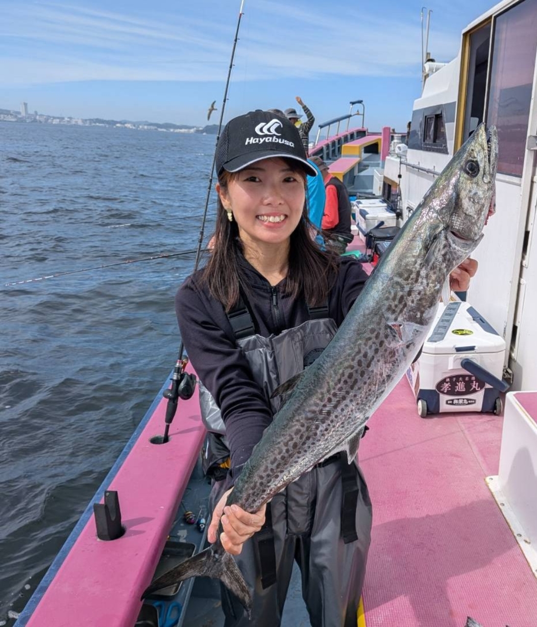 東京湾太刀魚釣りに行ってきました🐟️そこでまさかのゲストが