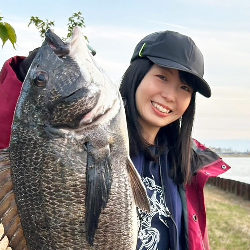 ハヤブサLady 椿 文菜