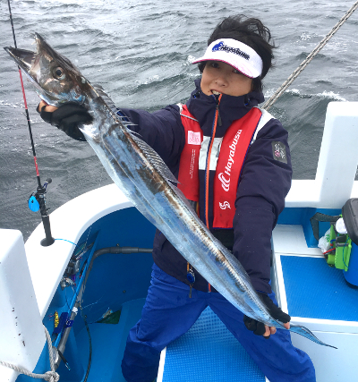 ジャックアイ　ストラッシュで115cmの東京湾タチウオが釣れました