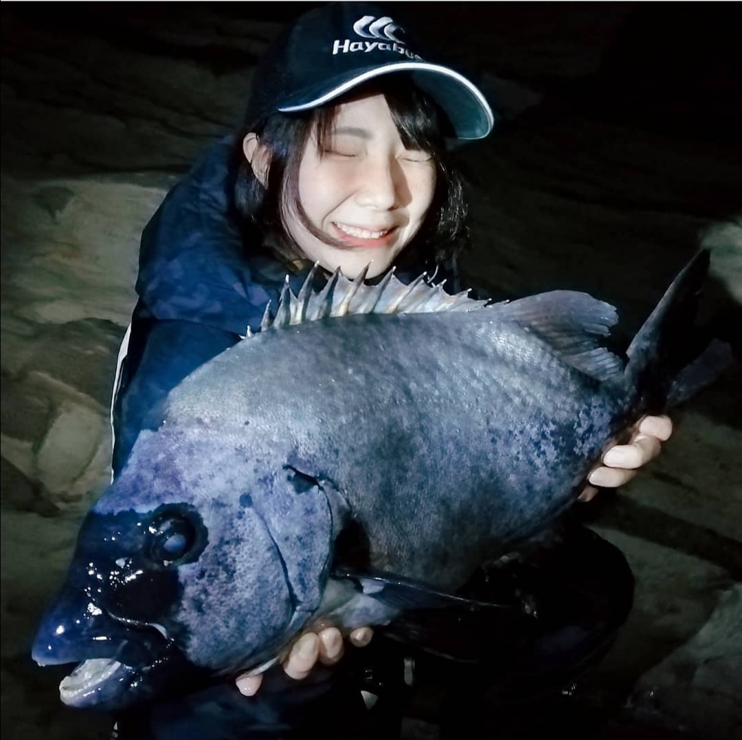 地磯】＼フカセで石鯛を釣る🐟✨／ | ハヤブサLady 隼華-HAYAKA-